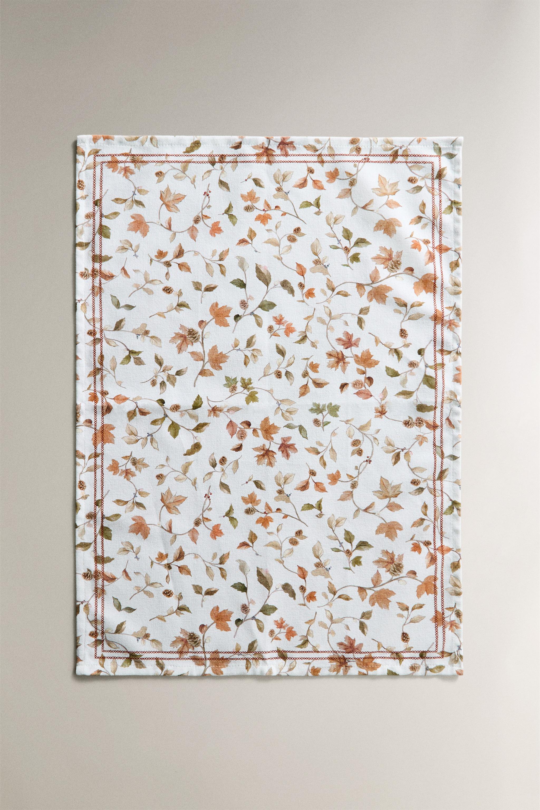 SET OF COTTON LEAF KITCHEN TOWELS (SET OF 2)